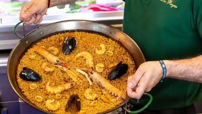 Imagen de paella del Restaurante Los Reyes de Málaga